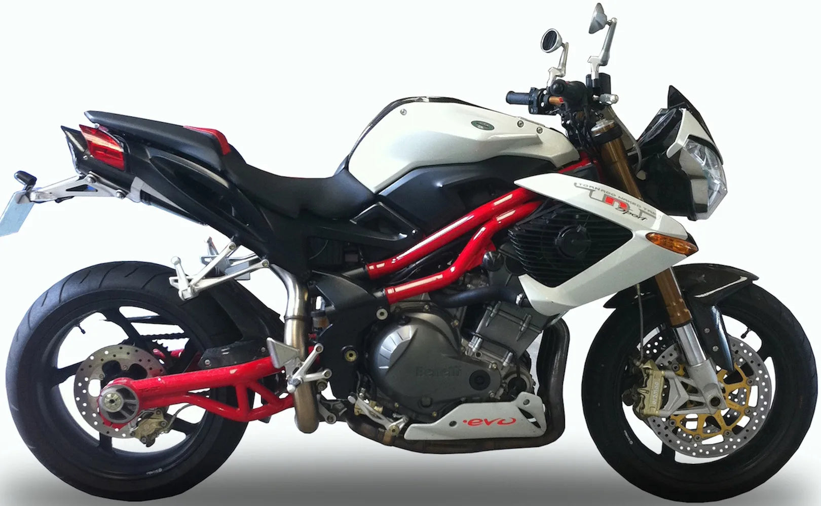 Exhaust Tip With Noise Certification Tiburon Carbon Look - Gpr Compatible With Benelli Tnt 899 (2008-2016)