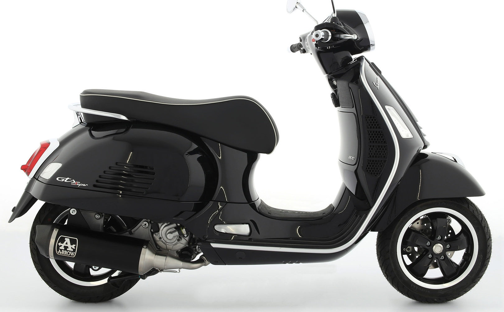 Complete Non-Catalytic Exhaust System With Sound Certification Race-Tech Black Aluminium Carbon - Arrow Special Parts Compatible With Piaggio Vespa Gtv 300 (2023-2024)