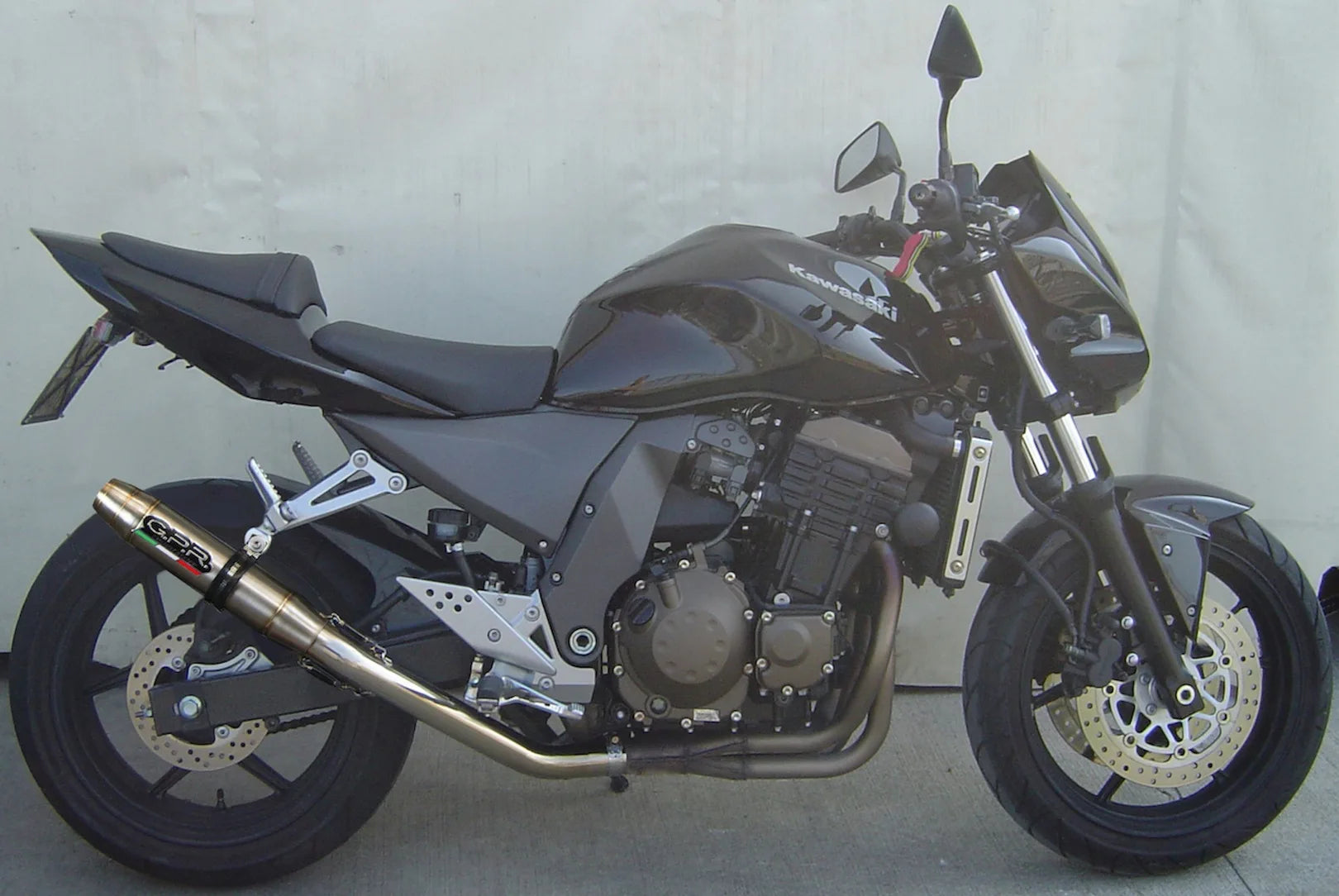 Exhaust Tip With Noise Certification Deeptone Stainless Steel - Gpr Compatible With Kawasaki Z 750 - S (2004-2006)